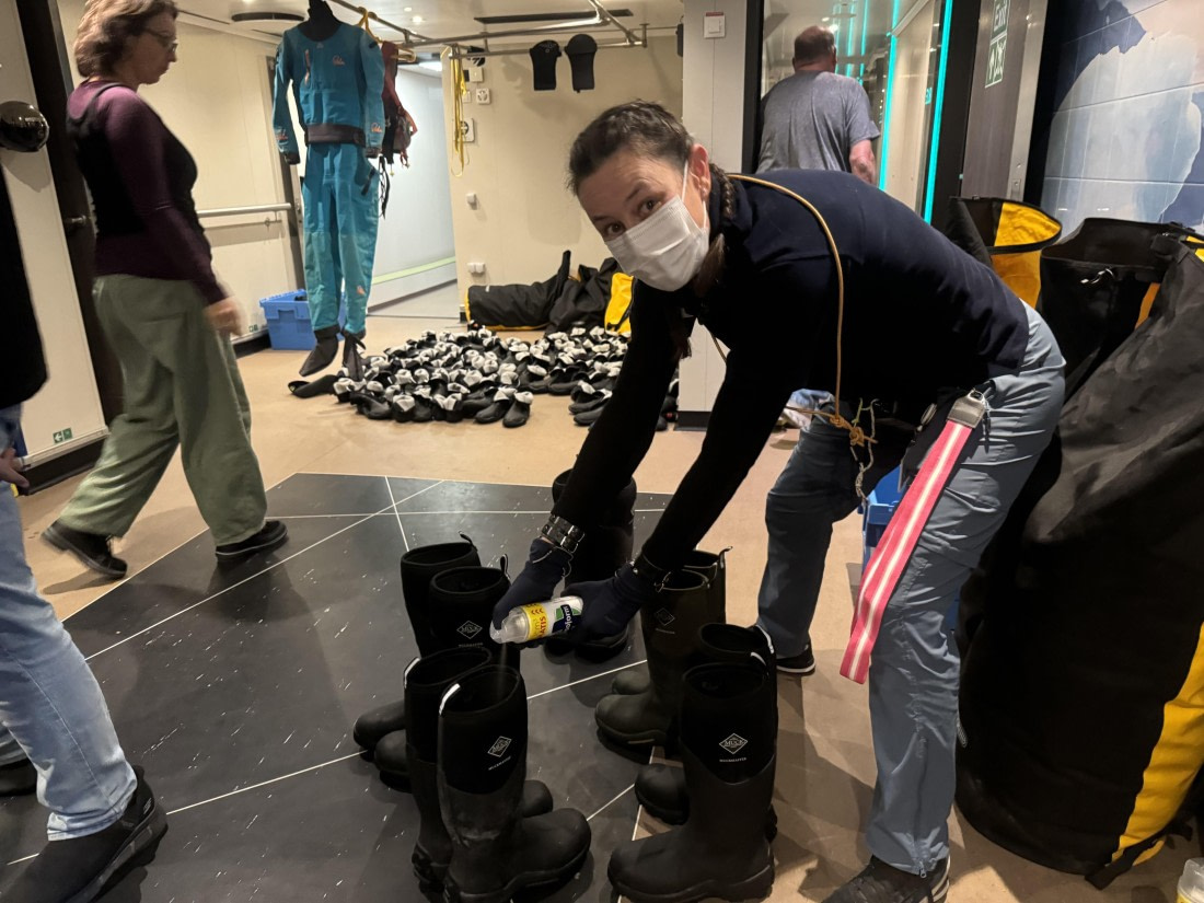 HDS21a24, Day 11, IMG_5548 © Unknown photographer - Oceanwide Expeditions.jpg