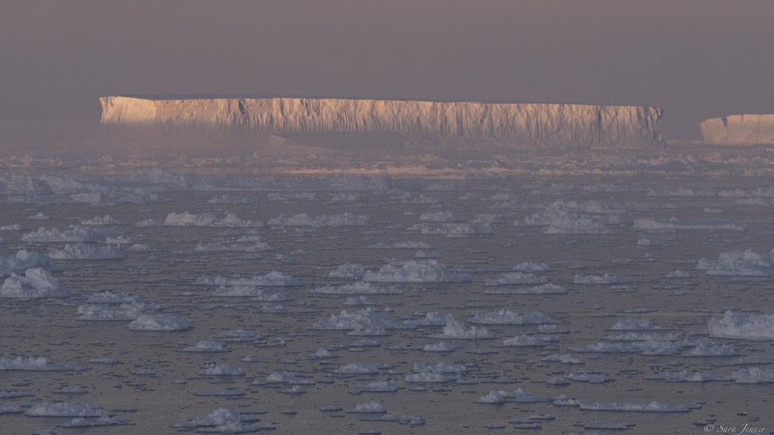 OTL22-24, Day 5, Sunset 1 © Sara Jenner - Oceanwide Expeditions.jpg