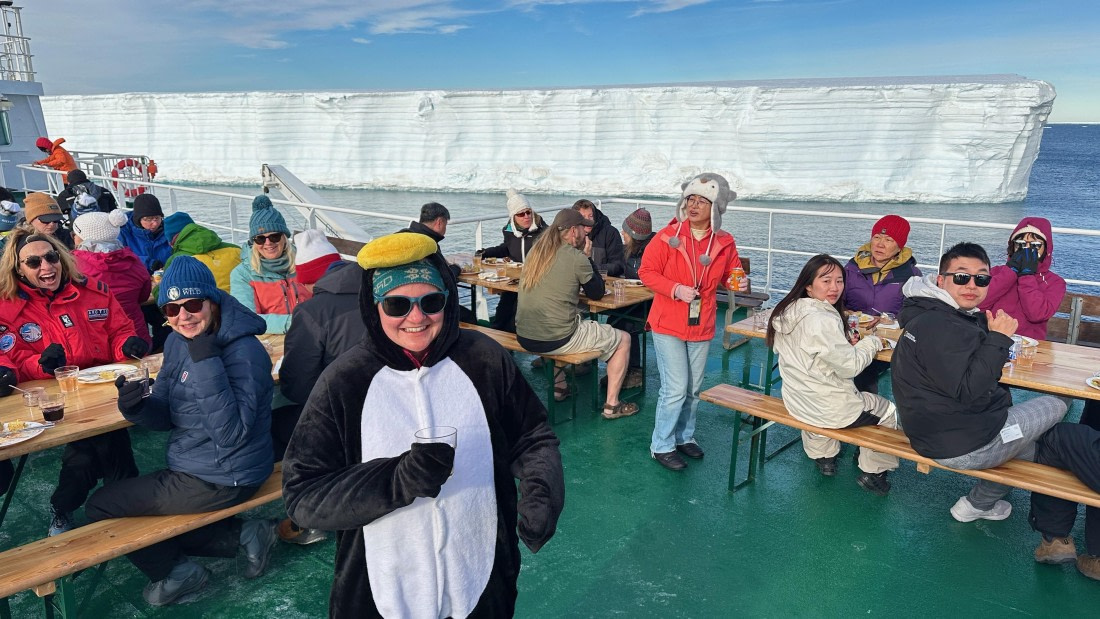 OTL23-24, Day 7, IMG_7647 © Unknown photographer - Oceanwide Expeditions.jpeg