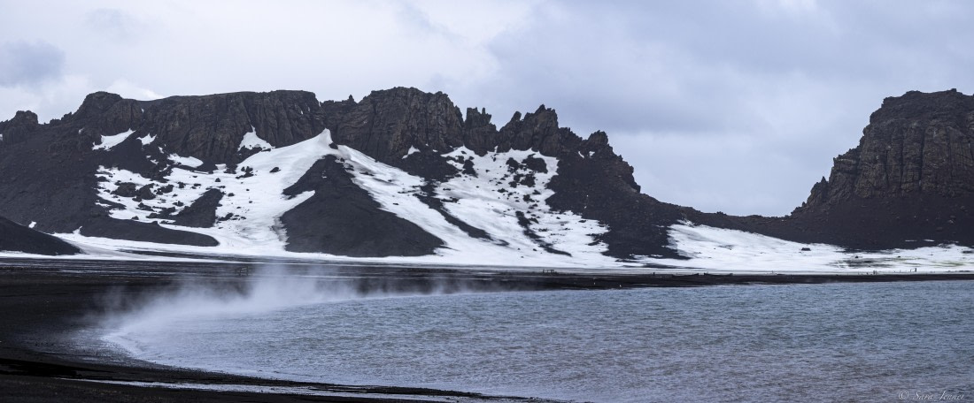 OTL23-24, Day 3, Deception island © Sara Jenner - Oceanwide Expeditions.jpg