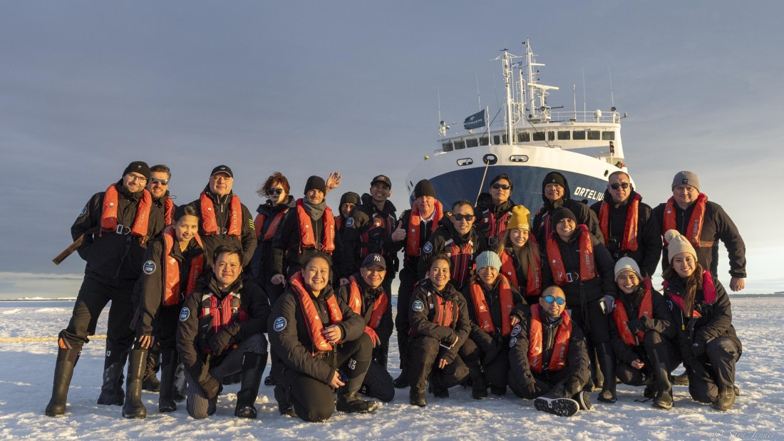 OTL23-24, Day 6, Crew 1 © Sara Jenner - Oceanwide Expeditions.jpg