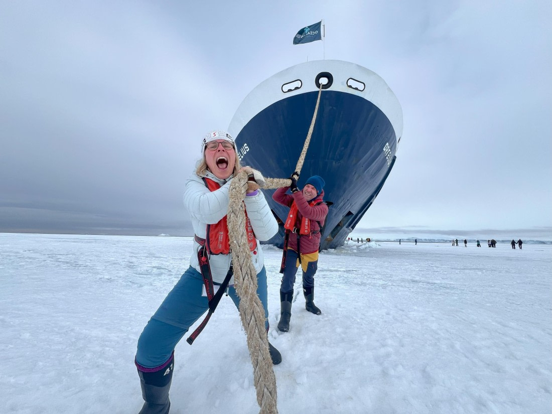 OTL23-24, Day 6, ShipPull5 © Unknowm photographer - Oceanwide Expeditions.jpg