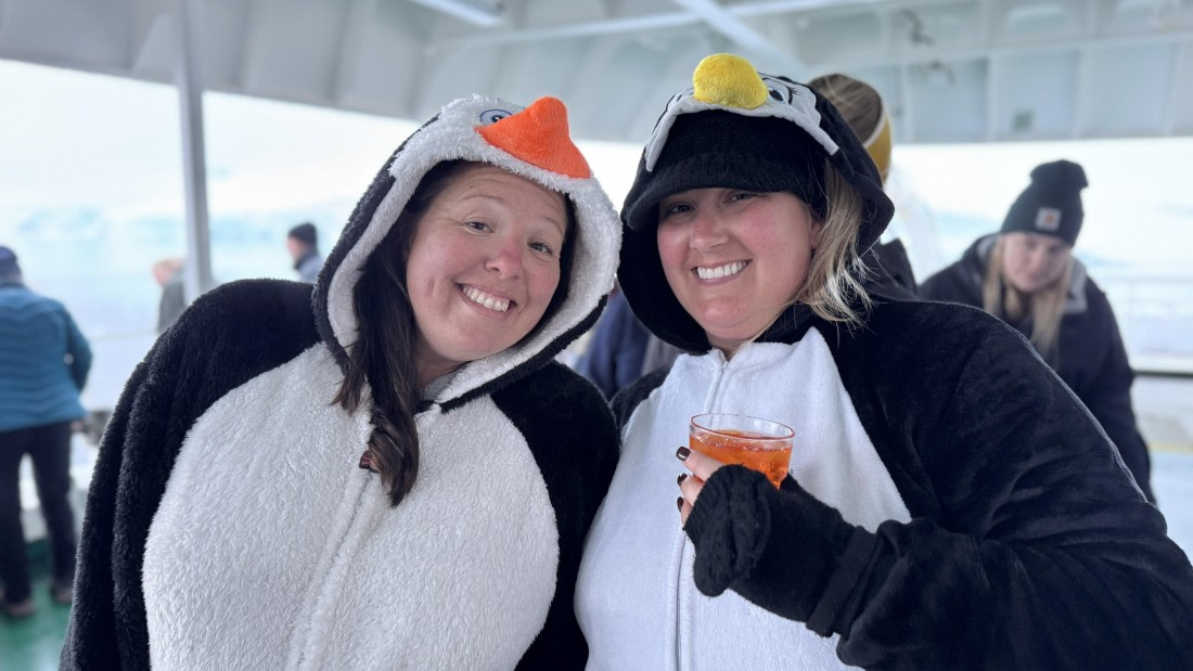 HDS23-24, Day 8, bbq © Meike Sjoer - Oceanwide Expeditions.jpg