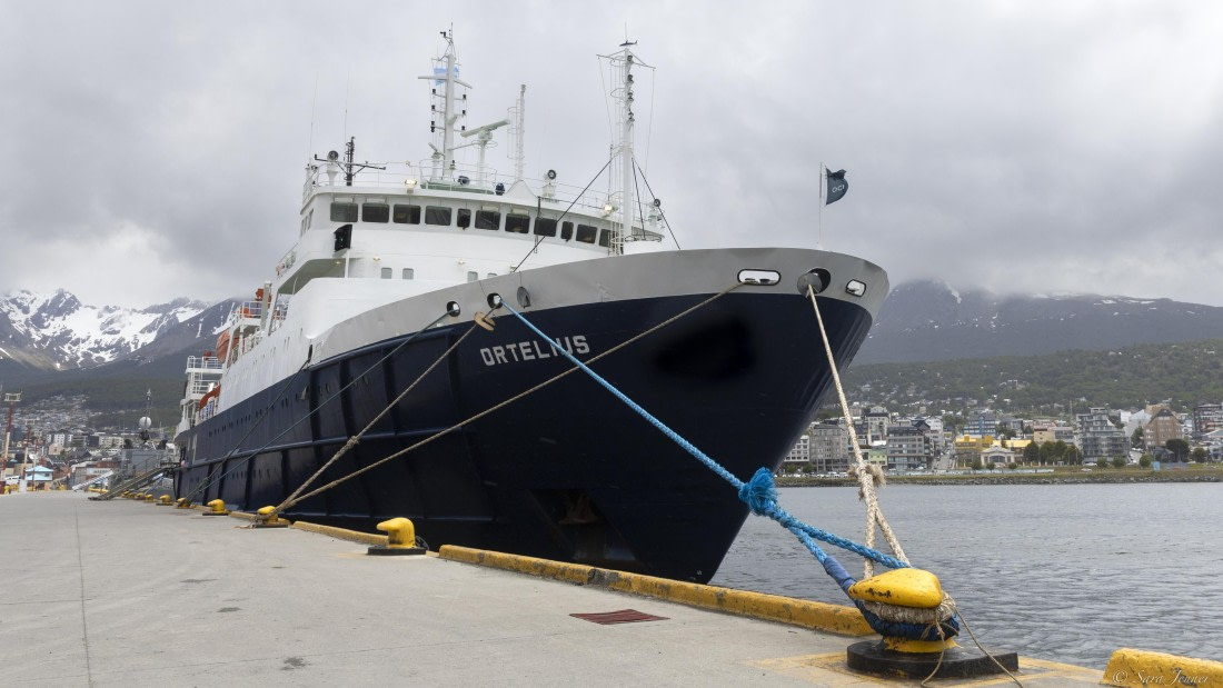 OTL24-24, Day 1, Ortelius 2 © Sara Jenner - Oceanwide Expeditions.jpg