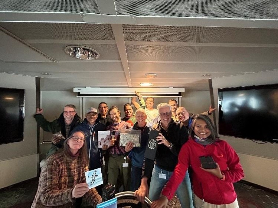 PLA24-24, Day 11, Guests © Unknown photographer - Oceanwide Expeditions.jpg