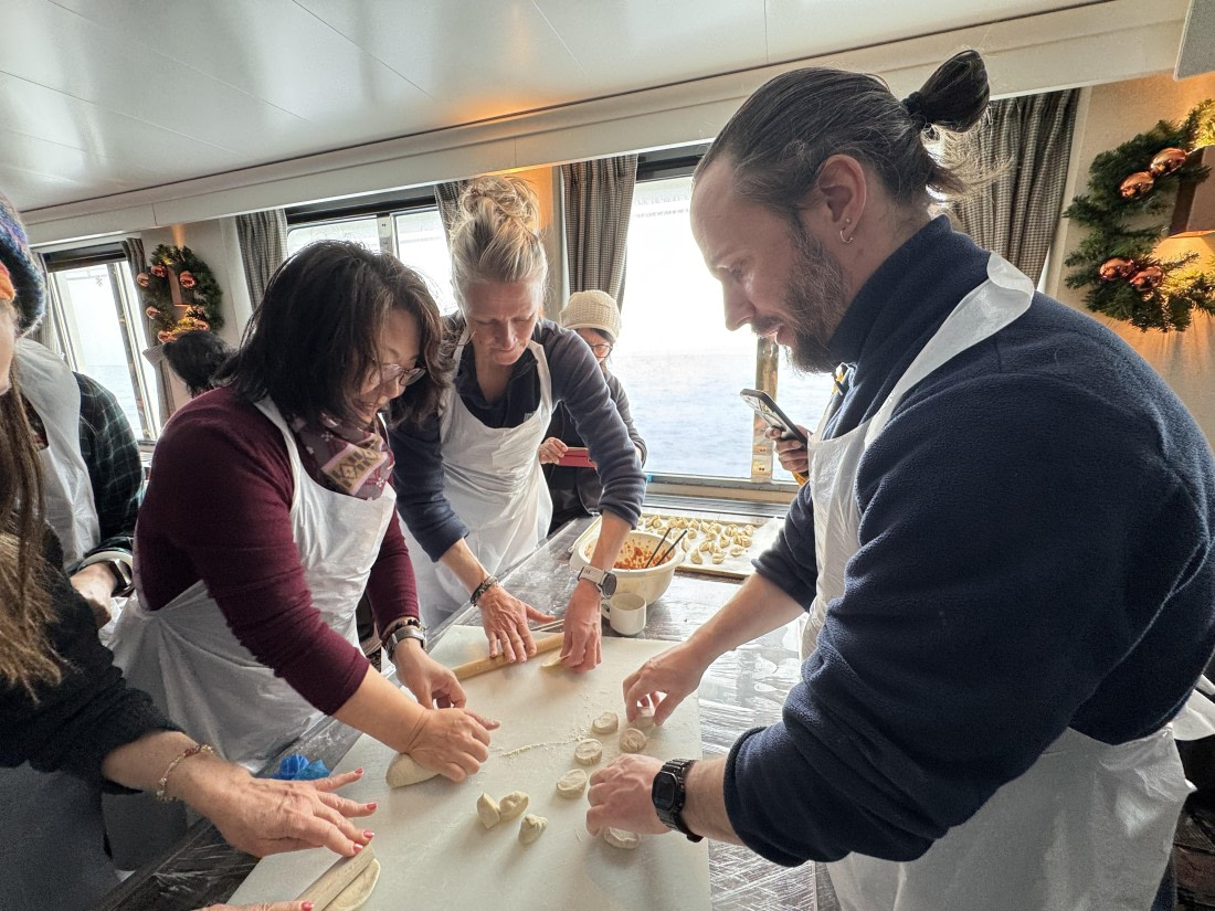 HDS25-25, Day 5, IMG_6818 2 © Unknown photographer - Oceanwide Expeditions.jpg