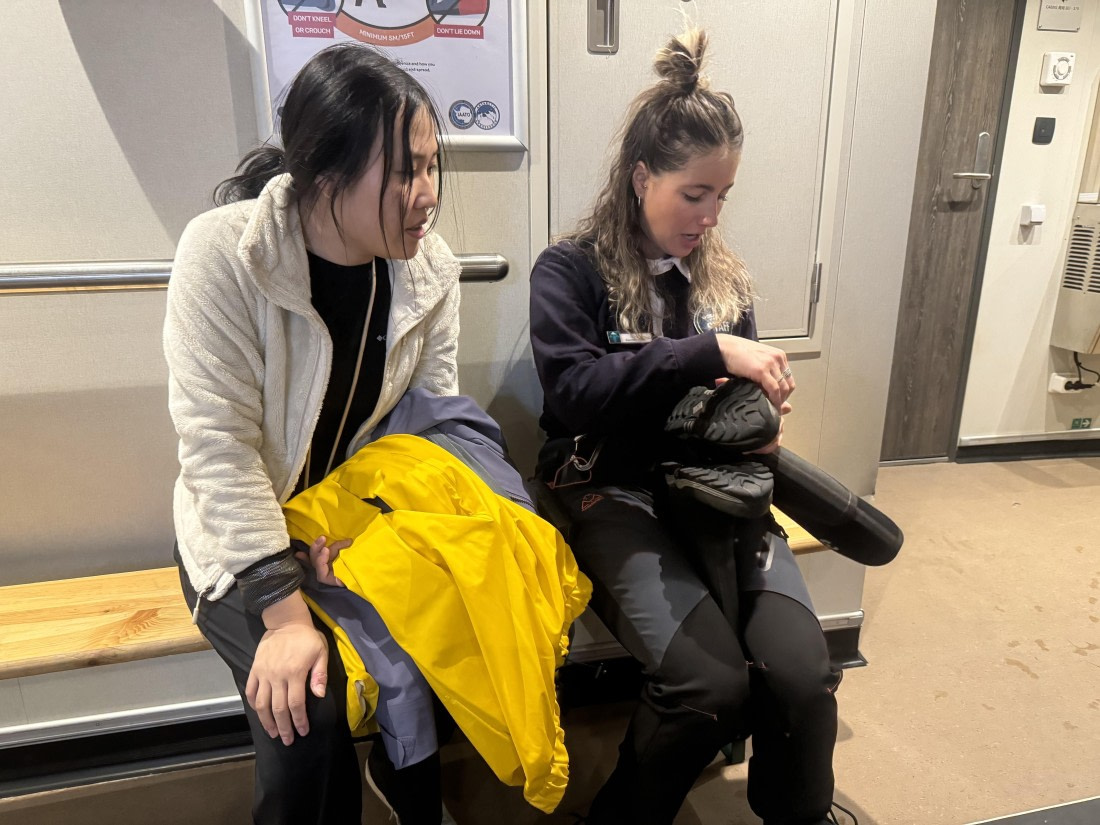 HDS25-25, Day 12, Boot Check © Unknown photographer - Oceanwide Expeditions.jpg