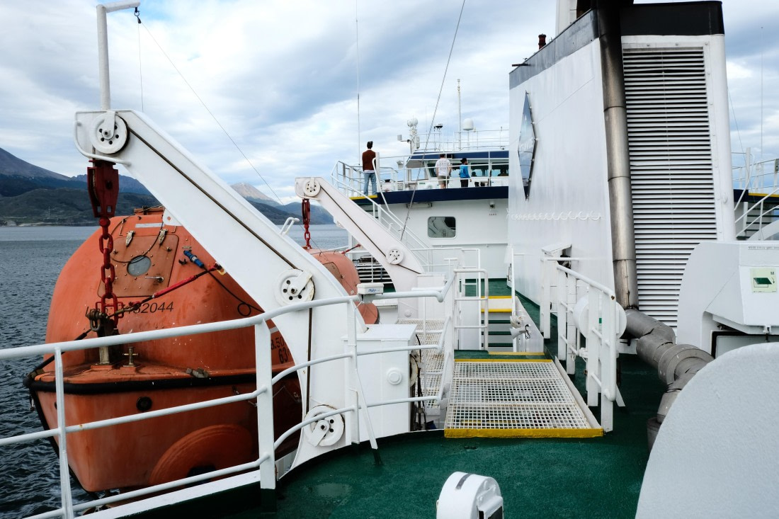 "No that's not a submarine"