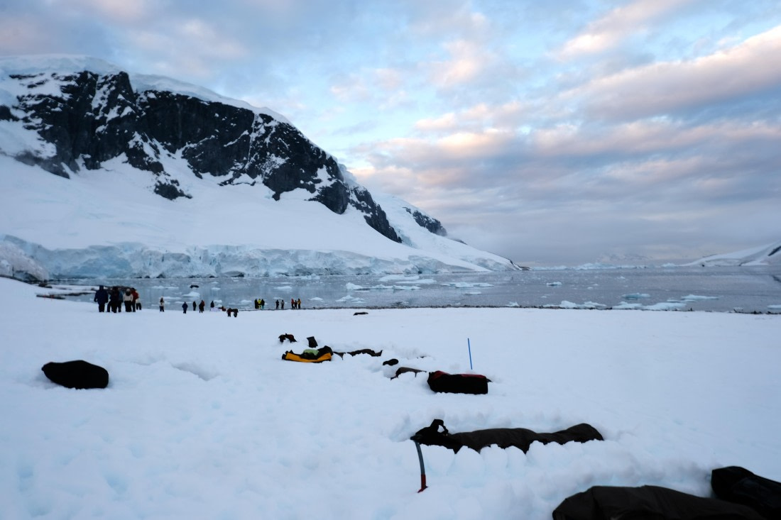 Camping with no darkness