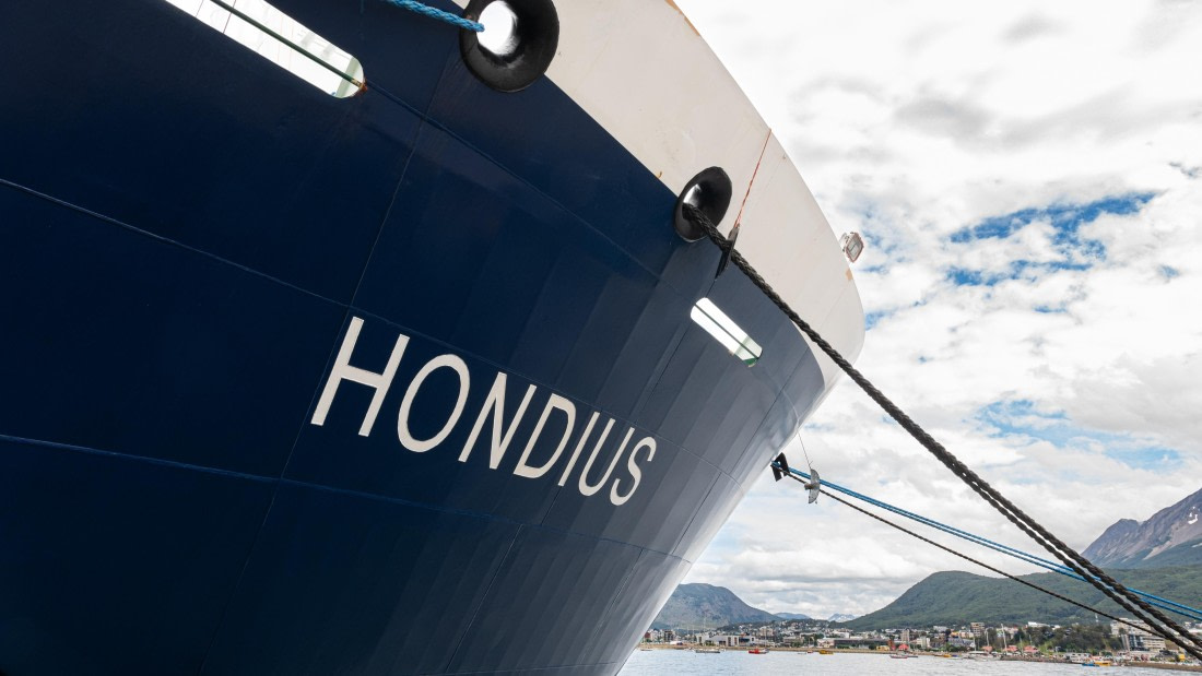 HDS27-25, Day 1, 22 jan © Unknown photographer - Oceanwide Expeditions.jpg