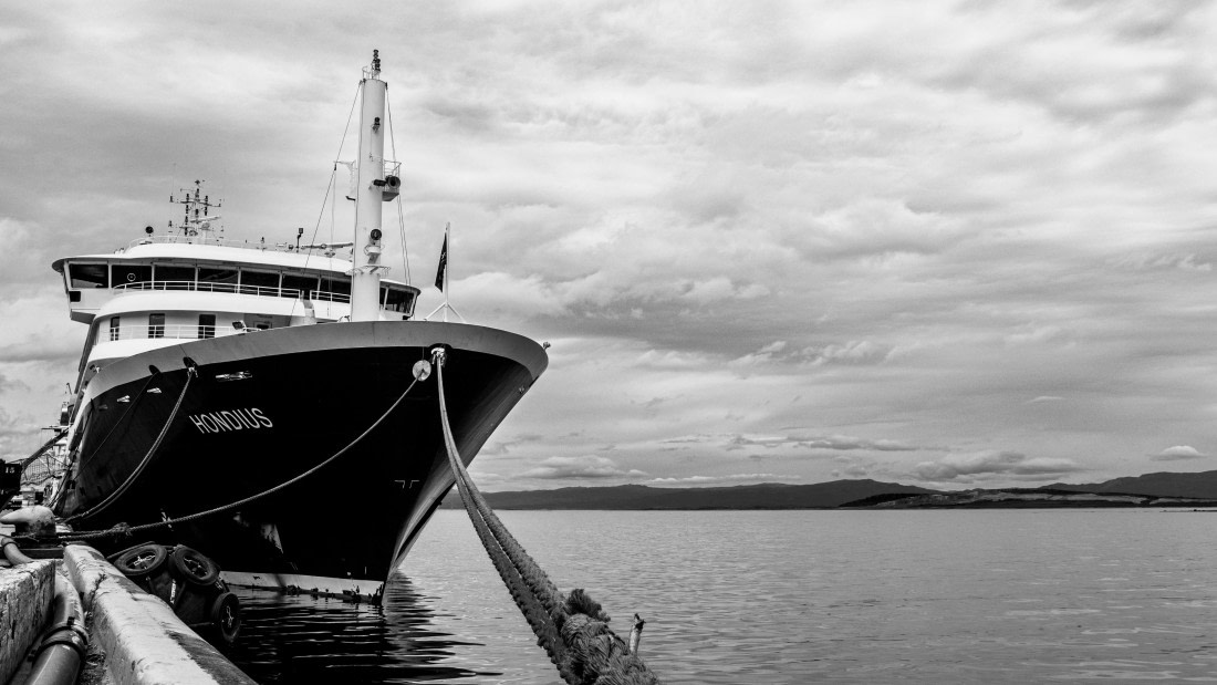 HDS27-25, Day 1, 22 jan-1 © Unknown photographer - Oceanwide Expeditions.jpg