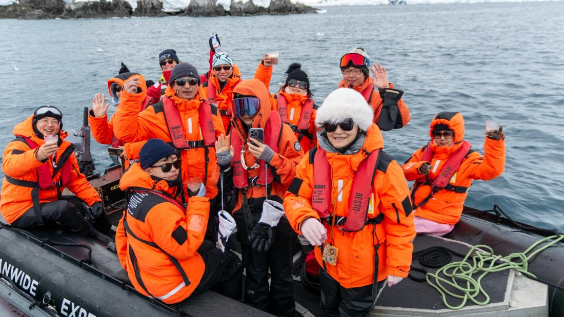 HDS27-25, Day 7, _DSC9512 © Unknown photographer - Oceanwide Expeditions.jpg