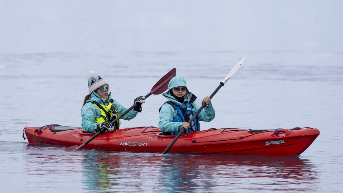 OTL28-25, Day 7, Kayaking © Sara Jenner - Oceanwide Expeditions.jpg