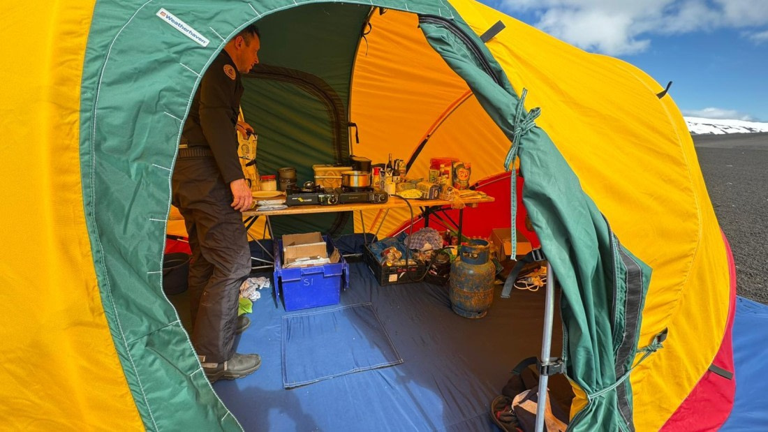 OTL28-25, Day 8, 853443b0-c6cd-40bb-b3b6-710dcc2a4755 © Unknown photographer - Oceanwide Expeditions.jpg