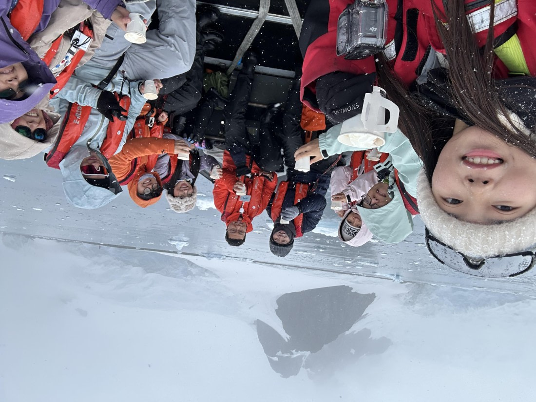 OTL29-25, Day 6, ab8ede1b85ecacd15a26b8e26e417904 © Unknown photographer - Oceanwide Expeditions.jpg