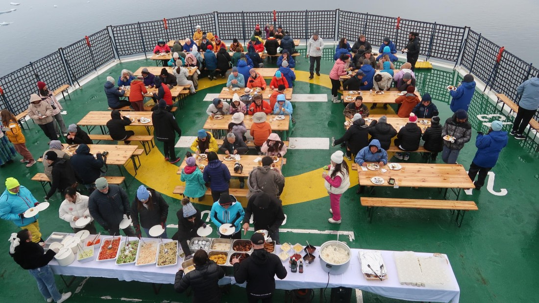 OTL29-25, Day 6, IMG_6558 © Unknown photographer - Oceanwide Expeditions.JPG