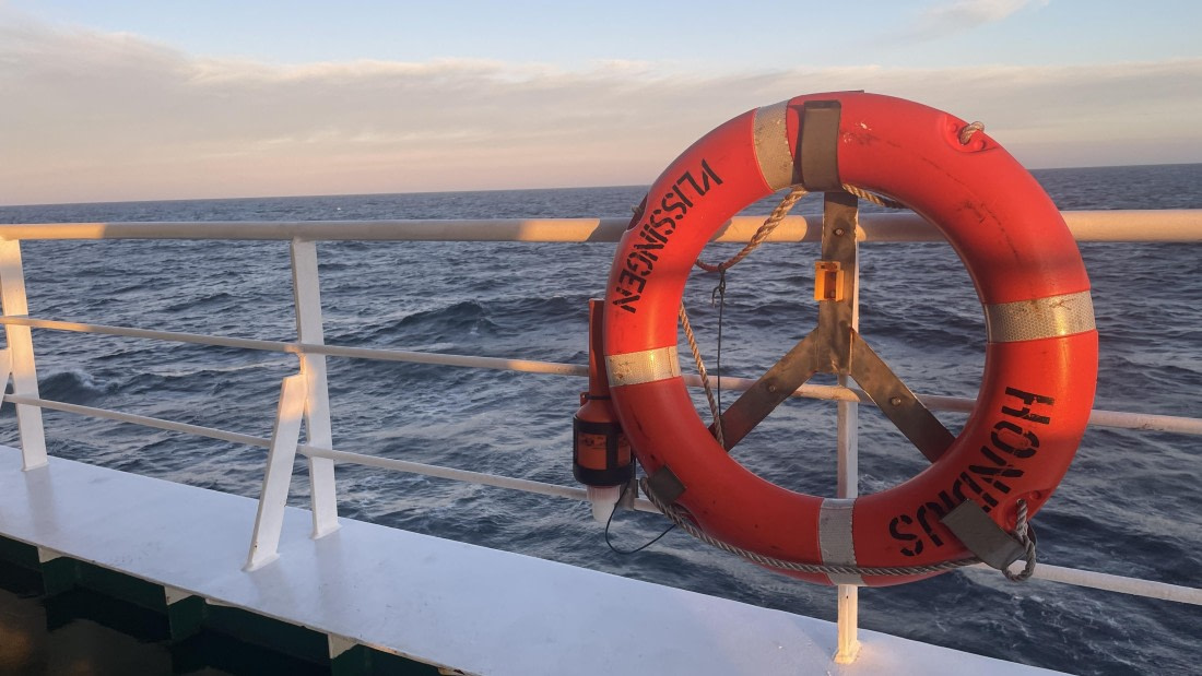 HDS28-25, Day 2, IMG_7051~photo-full © Unknown photographer - Oceanwide Expeditions.jpg