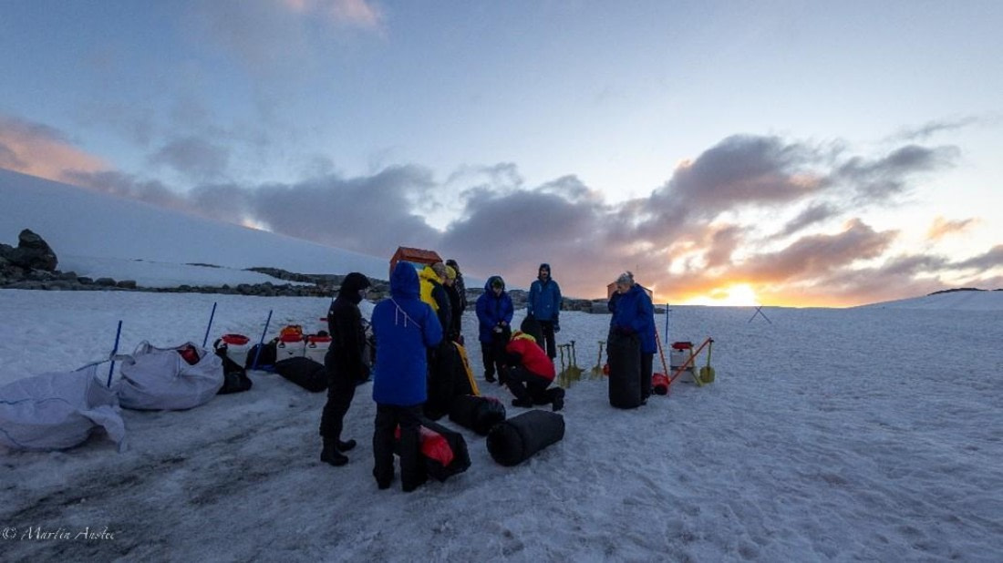 PLA29-25, Day 4, Picture12 © Martin Anstee - Oceanwide Expeditions.jpg