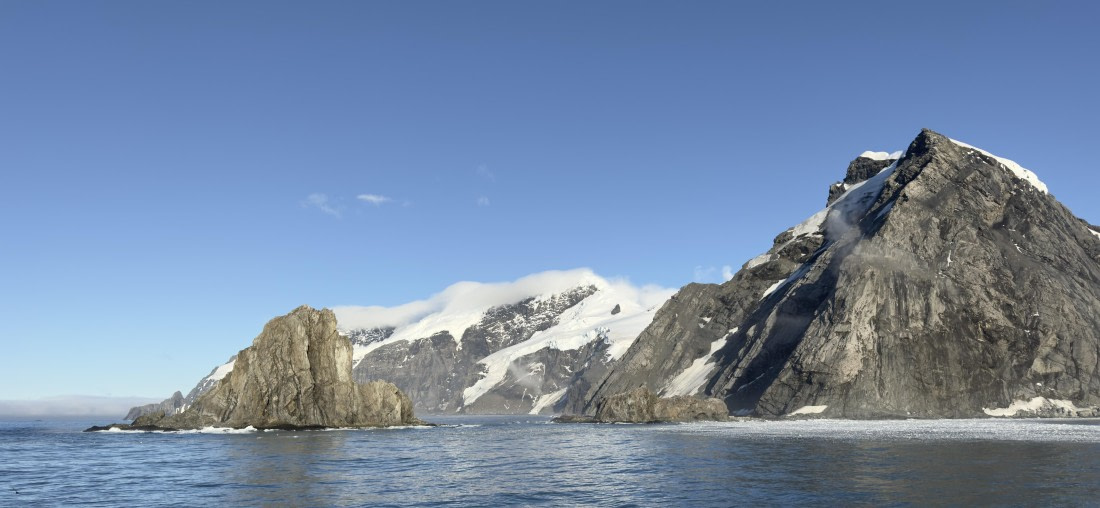 HDS29-25, Day 13, Elephant © Unknown photographer - Oceanwide Expeditions.jpg