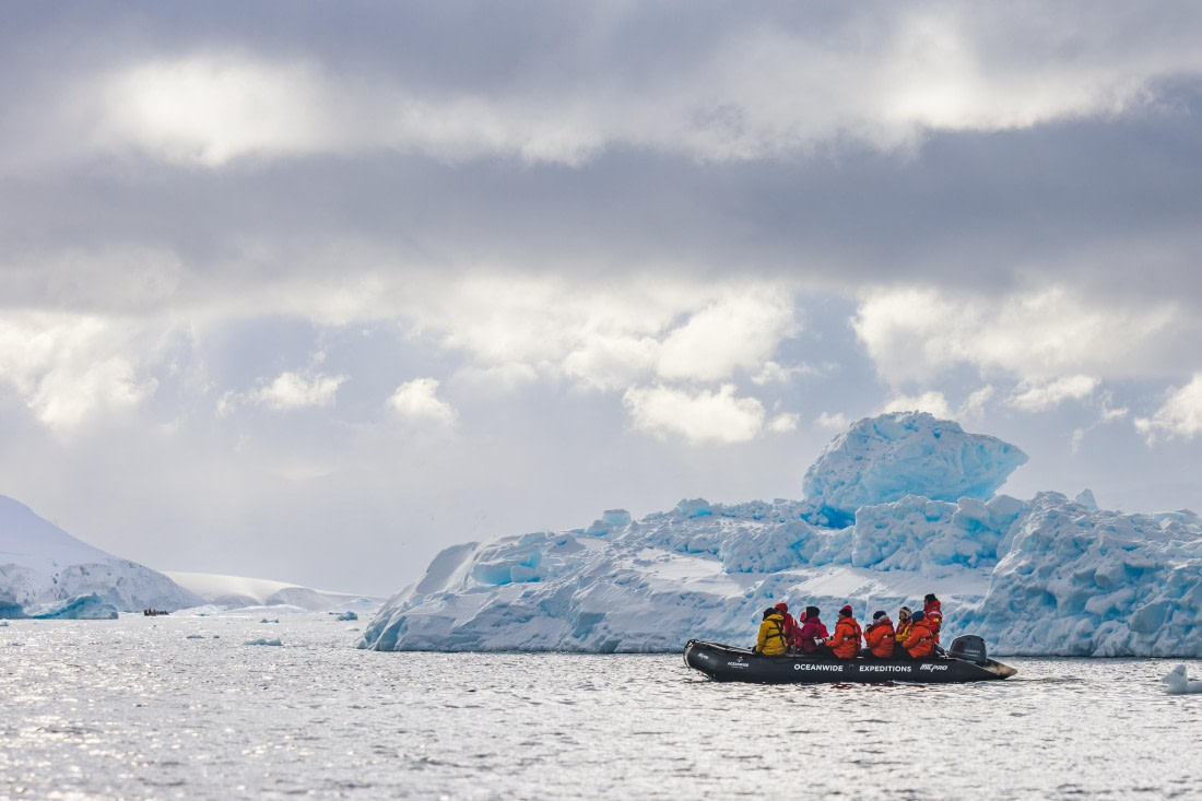apeacock_HDS28-25_Antarctica_SG-FL_250216-5380.jpg