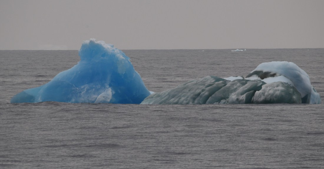 OTL30-25, Day 13, Blue and green © Unknown photographer - Oceanwide Expeditions.JPG