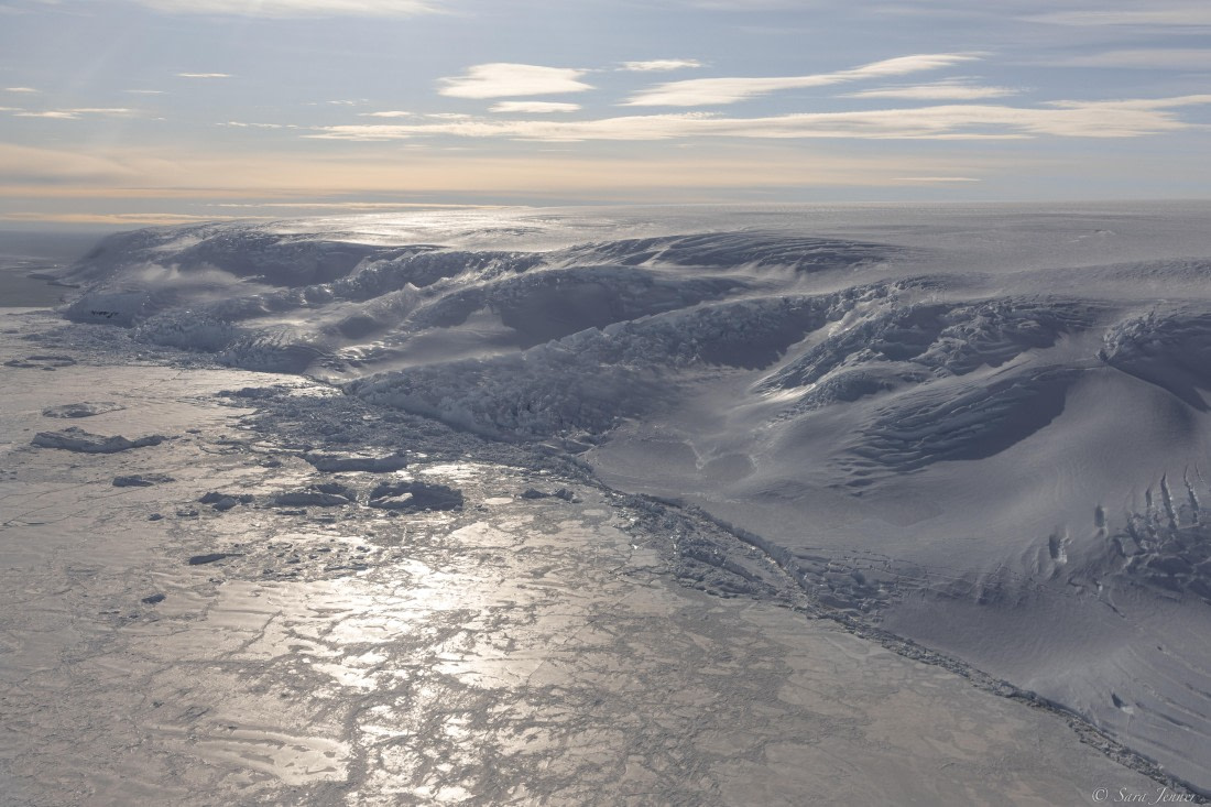 OTL30-25, Day 16, Iceshelf © Sara Jenner - Oceanwide Expeditions.jpg