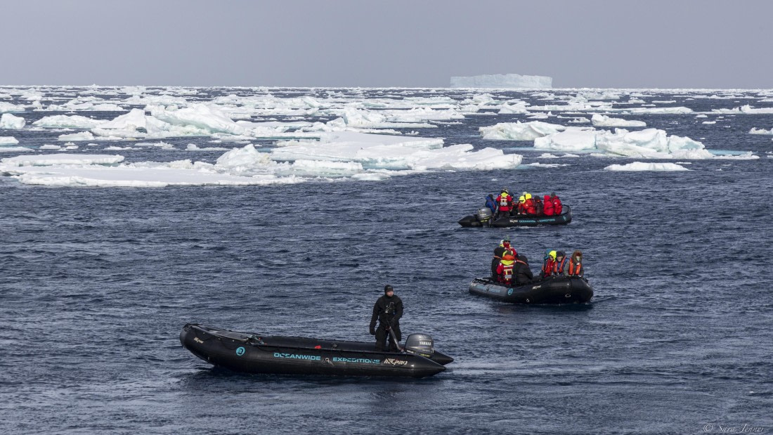 OTL30-25, Day 24, Zodiac cruise © Sara Jenner  - Oceanwide Expeditions.jpg
