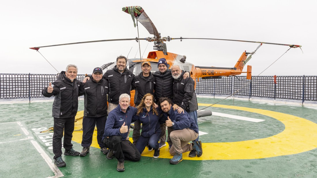 OTL30-25, Day 27, DAP Team and staff © Unknown photographer - Oceanwide Expeditions.jpg