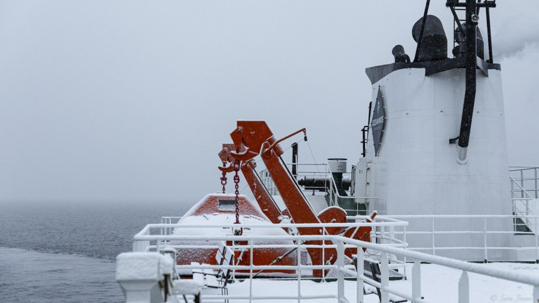 OTL31-25, Day 4, Snowy decks© Sara Jenner - Oceanwide Expeditions.jpg