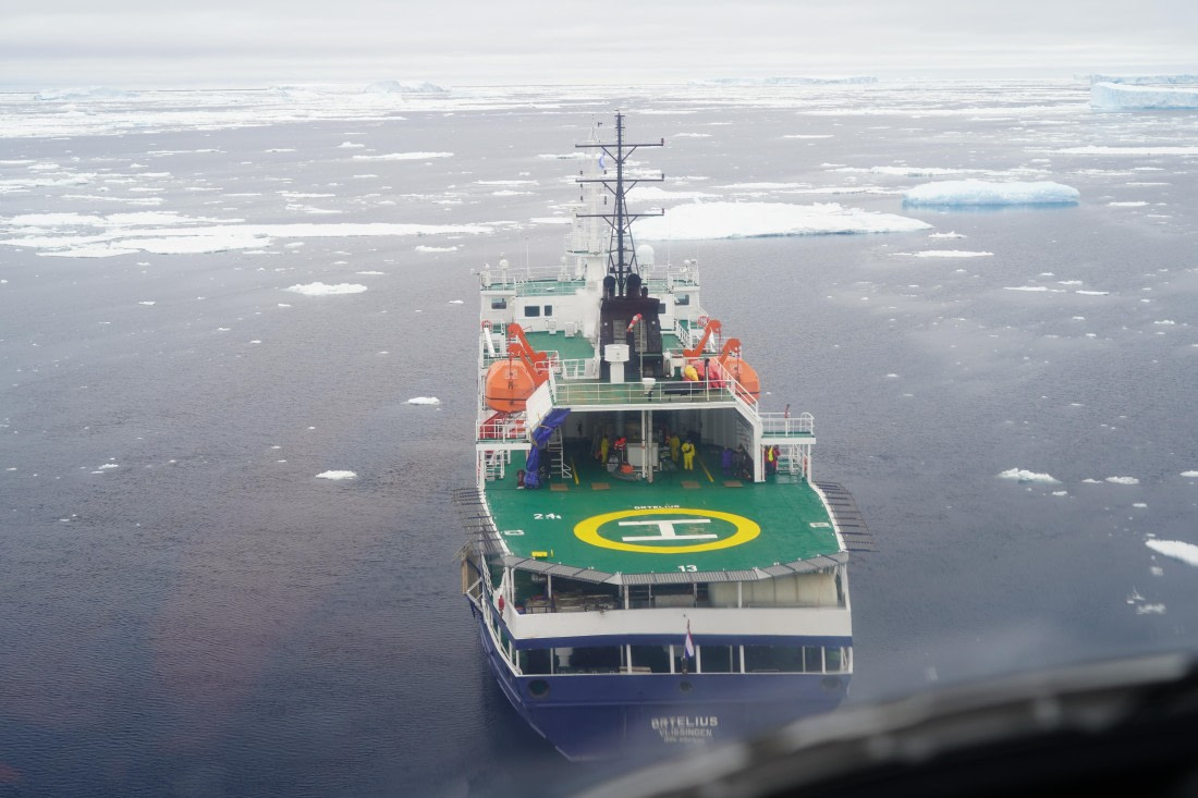 Antarctica, WeddellSea, OTL23-23, A7300439 © Angela Beckwith - Oceanwide Expeditions.JPG