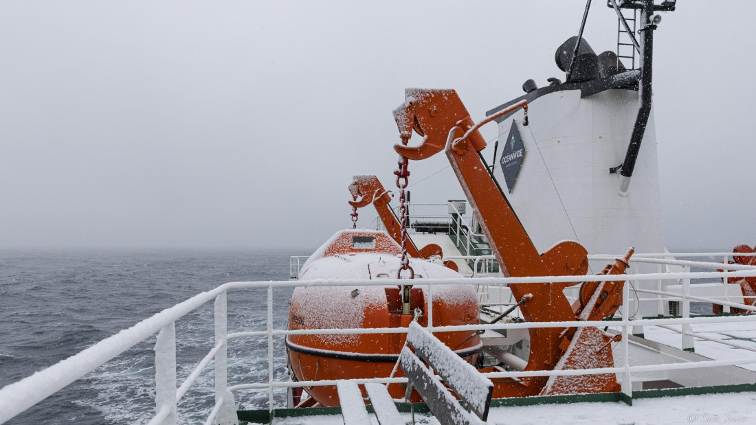 OTL32-25, Day 3, Snowy decks © Sara Jenner - Oceanwide Expeditions.jpg