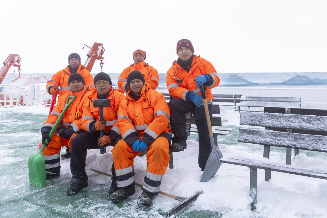 OTL32-25, Day 8, Crew© Sara Jenner - Oceanwide Expeditions.jpg