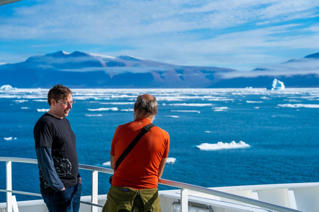OEX-SP-GL-JM-SP_2022-118 © Geert Kroes - Oceanwide Expeditions.jpg