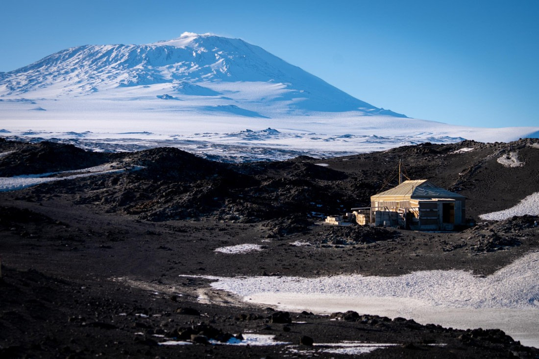 OTL28-23, Cape Royds Shackelton Hut Mt Erebus 03012023-01205-Edit.jpg © Tim Bieber - Oceanwide Expeditions.jpg