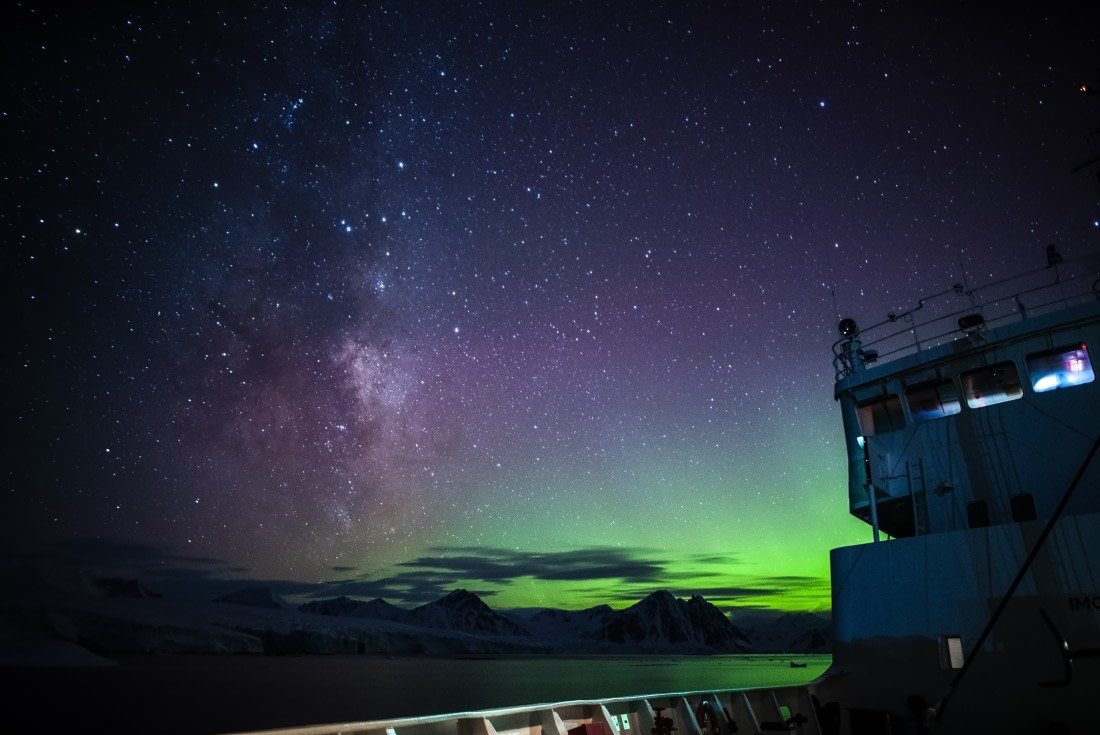 Aurora Australis © Tim Charody - Oceanwide Expeditions (8).JPG
