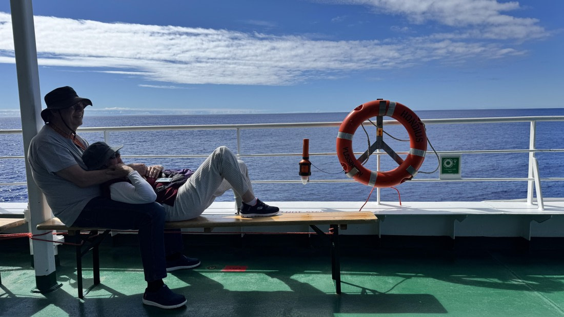 HDS31-25, Day 19, lazydayonboard © Unknown photographer - Oceanwide Expeditions.JPG