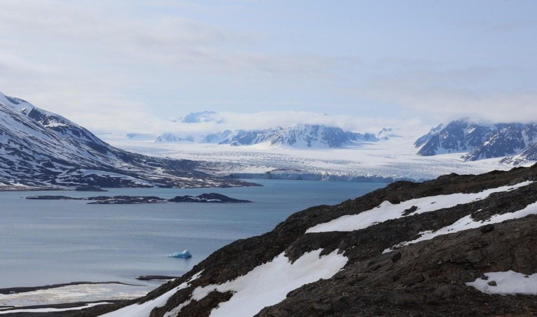 OTL04-25, Day 3, Picture2 © Unknown photographer - Oceanwide Expeditions.jpg