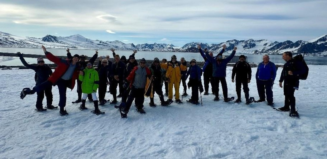 PLA05-25, Day 6, Guests © Unknown photographer - Oceanwide Expeditions.jpg