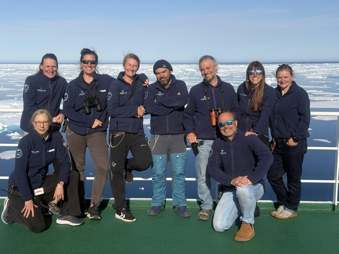 PLA05-25, Day 8, Teamfoto PLA 05 © Unknown photographer - Oceanwide Expeditions.jpg