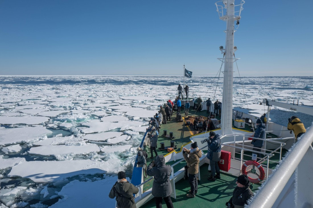 Vlissingen - Longyearbyen (44) © Frank Maes - Oceanwide Expeditions.JPG