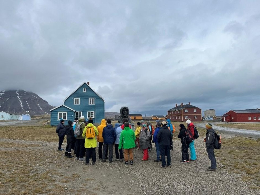 PLA07-25, Day 2, Ny Alesund (2) © Unknown photographer - Oceanwide Expeditions.jpg