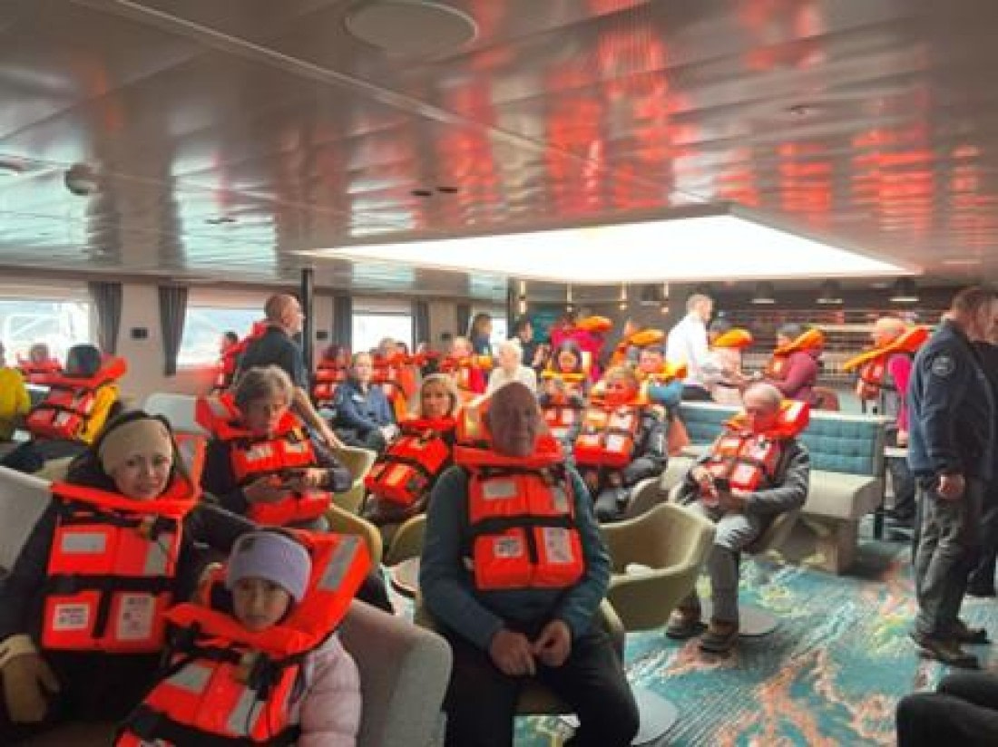 OTL07-25, Day 1, Picture2 © Unknown photographer - Oceanwide Expeditions.jpg