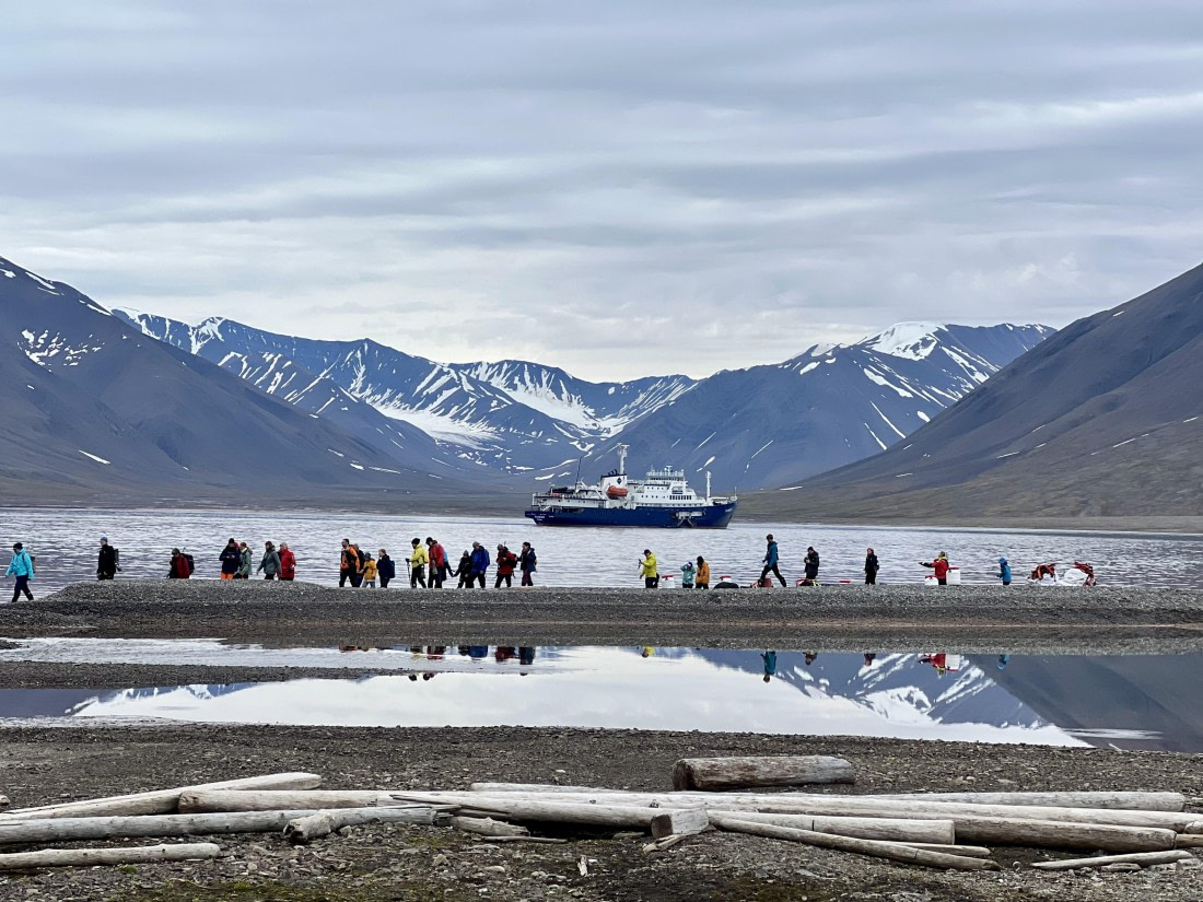 PLA09-25, Day 3, Elizabeth Jakobsen © Elizabeth Robinson - Oceanwide Expeditions.jpeg
