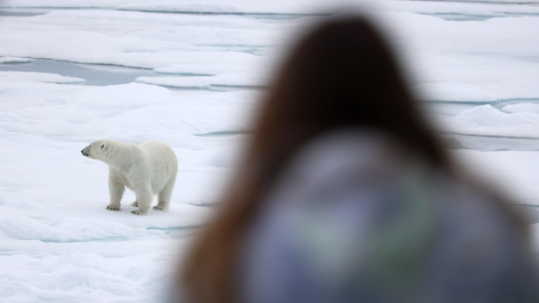 PLA09-25, Day 4, (7) © Regis Perdriat - Oceanwide Expeditions.jpg