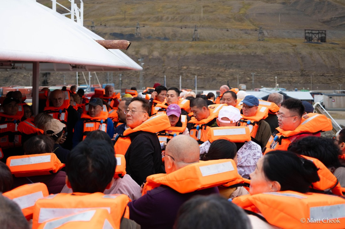 HDS11-25, Day 1, Matt Cheok - Day 1, Embarkation, Longyearbyen-4.jpg © Matt Cheok - Oceanwide Expeditions.jpg