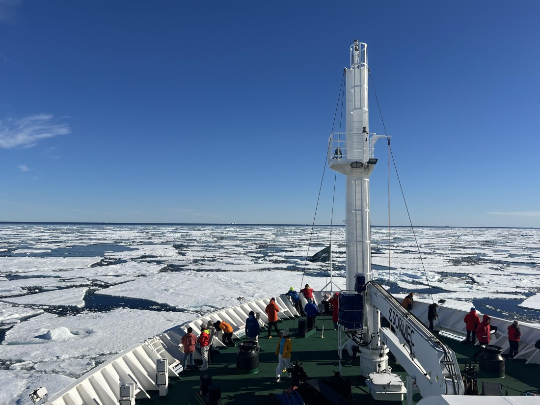 HDS11-25, Day 4, IMG_5685.jpg © Unknown photographer - Oceanwide Expeditions.jpg