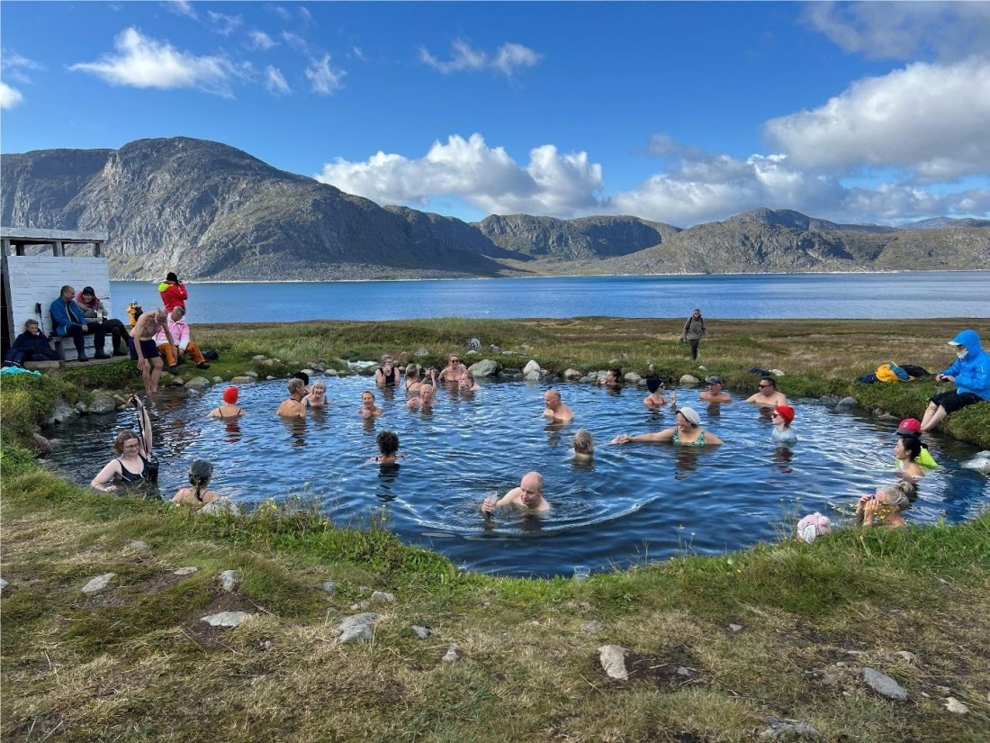 PLA12-25, Day 2, Picture4.jpg © Unknown photographer - Oceanwide Expeditions.jpg