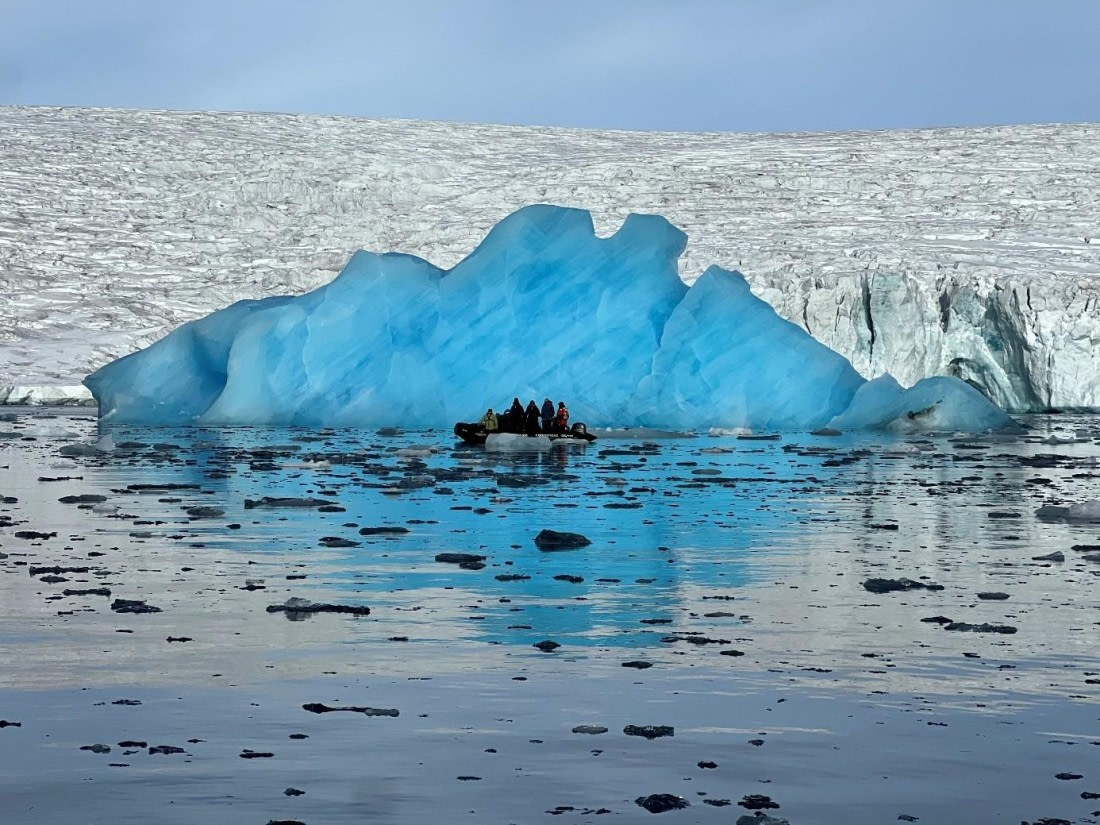 PLA12-25, Day 7,  Picture13.jpg © Unknown photographer - Oceanwide Expeditions.jpg