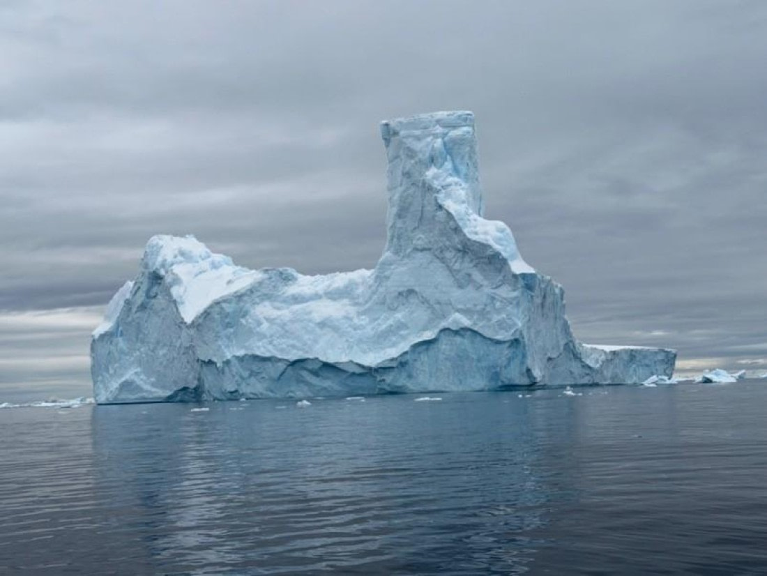 HDS22-25, Day 6, Iceberg © Unknown photographer - Oceanwide Expeditions.jpg