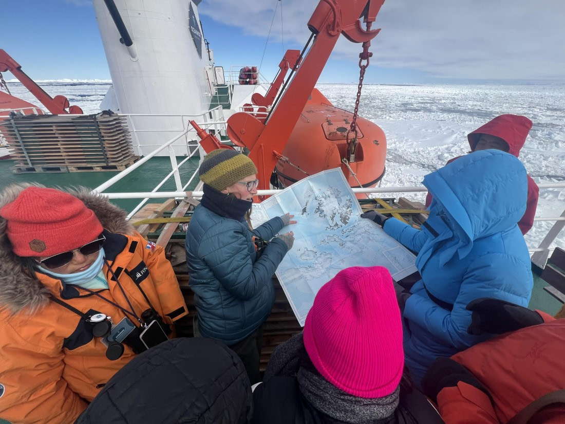 OTL22-25, Day 4, IMG_2238.jpg © Jess Owen - Oceanwide Expeditions.jpg